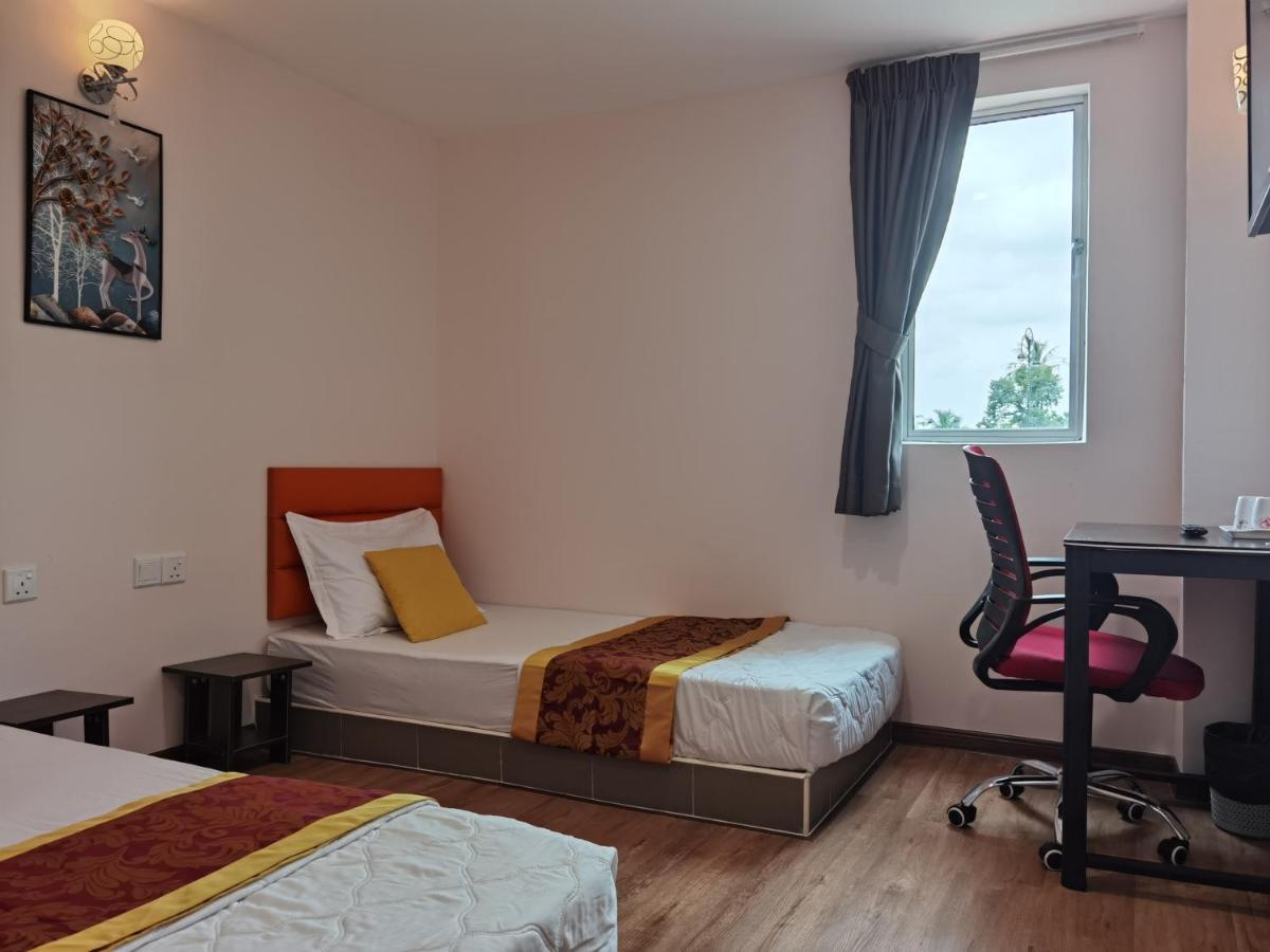 Mornings Hotel Sungai Petani Extérieur photo